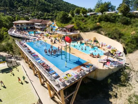 Yelloh! Village Les Bois Du Chatelas 4 étoiles★★★★