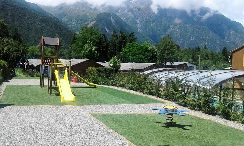 Flower Camping A La Rencontre du Soleil ***** - - Bourg d'Oisans - 22