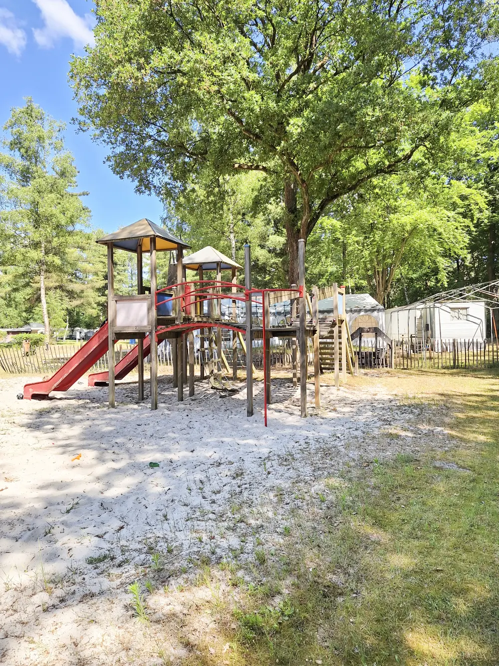 Camping Floreal Het Veen 4 étoiles★★★★