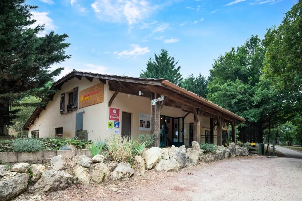 Camping Les Lacs d'Armagnac 4 étoiles★★★★