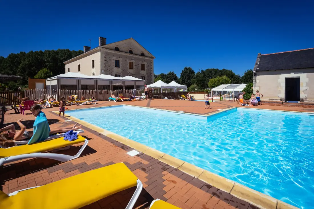Camping de l'Etang Sites et Paysages 4 étoiles★★★★