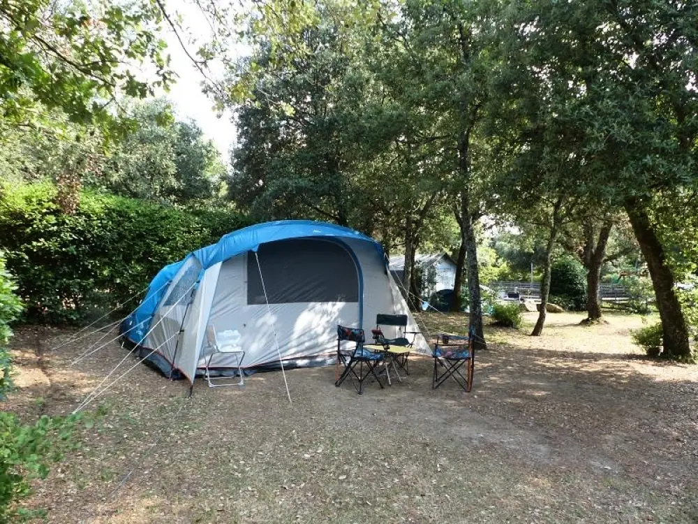 Flower Camping Le Martinet Rouge 3 étoiles★★★