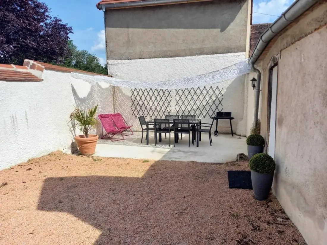 Maison de Vacances Broût-Vernet 2