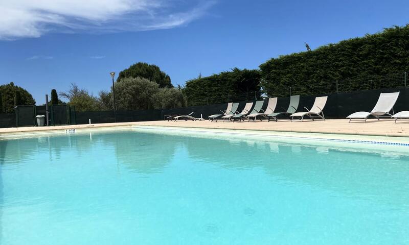 04b5 : Beau Studio Dans Un Mas Provençal - Piscine - - Brunet - 1