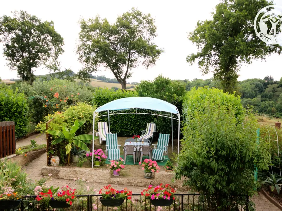 Maison de Vacances BUSSIERES