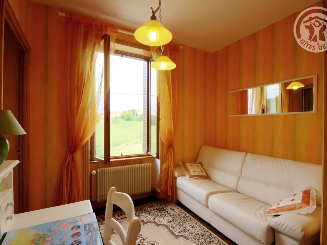 Maison de Vacances BUSSIERES