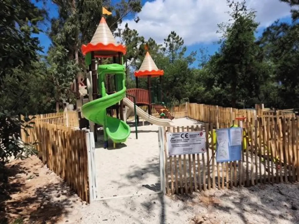 Camping Paradella 3 étoiles★★★