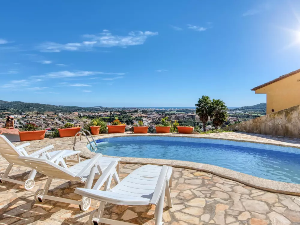 Maison de Vacances Calonge 38