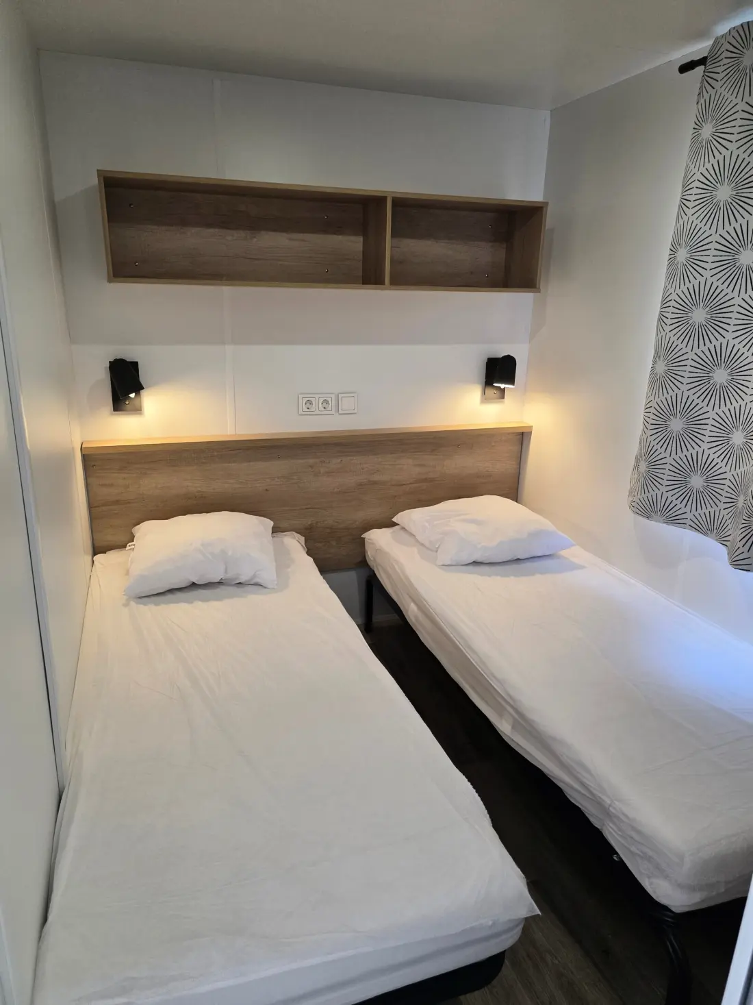 Camping Les Lodges du Lagon 3 étoiles★★★