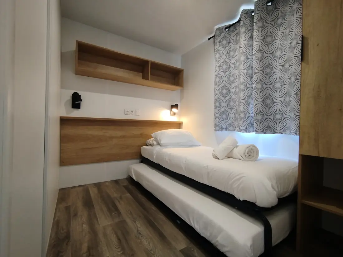 Camping Les Lodges du Lagon 3 étoiles★★★
