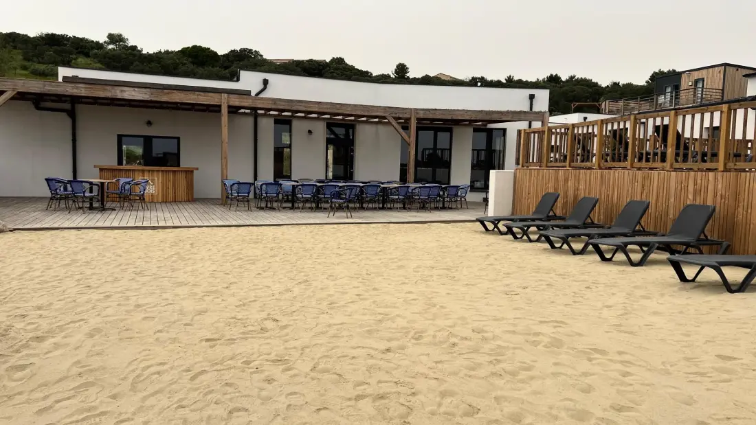 Camping Les Lodges du Lagon 3 étoiles★★★