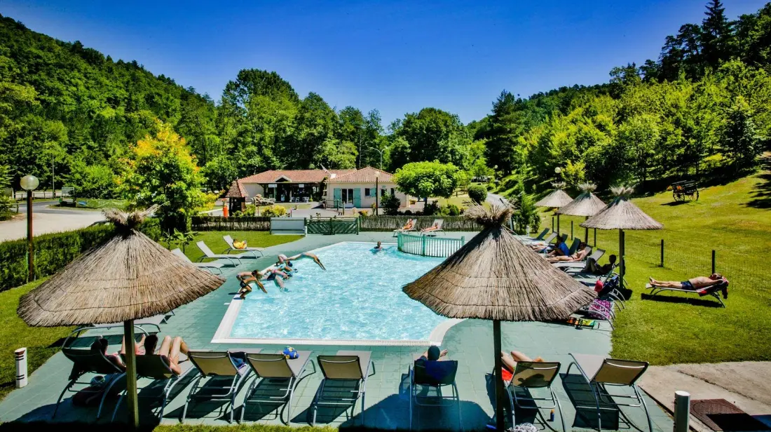 Flower Camping Le Val de la Marquise 4 étoiles★★★★