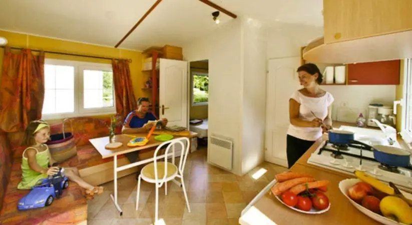Flower Camping Le Val de la Marquise 4 étoiles★★★★
