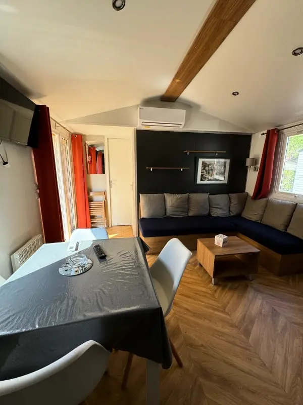Résidence Camping Mar Estang - Mobil-home Spacieux De 2 Chambres 6 Personnes