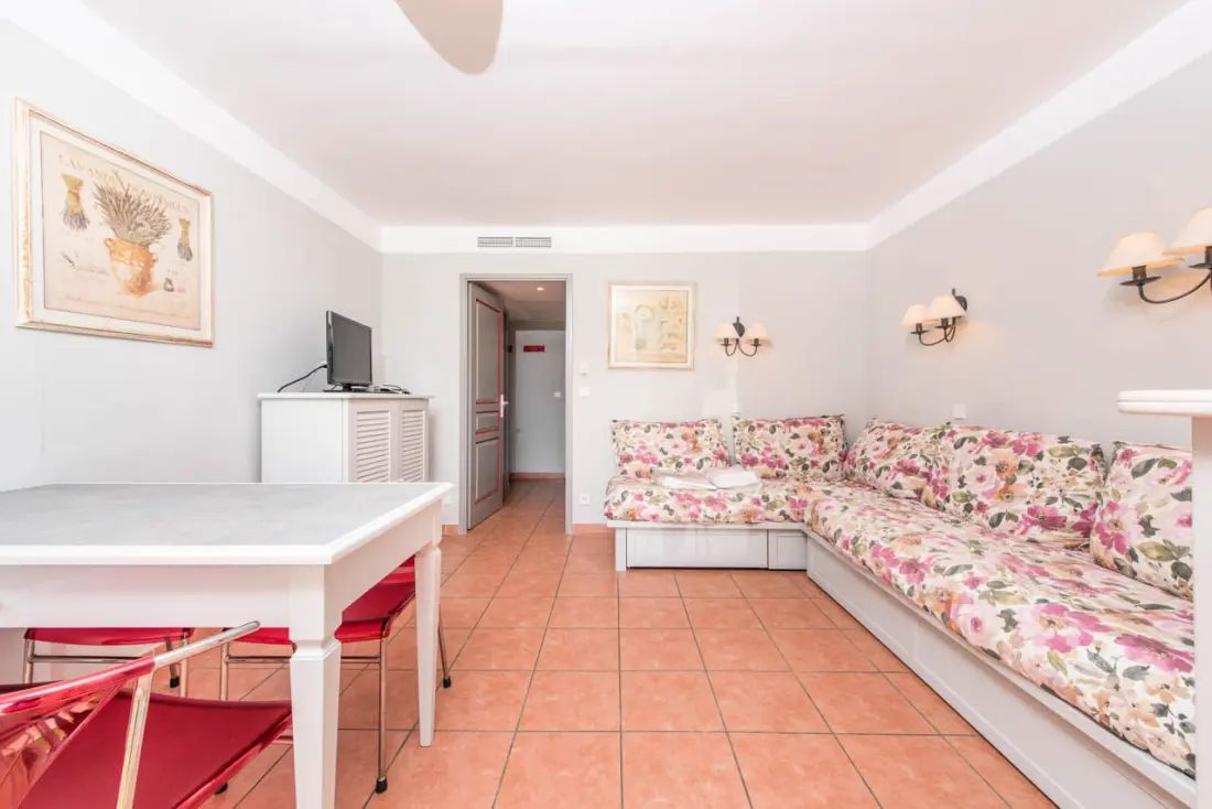 Résidence Les Rives de Cannes Mandelieu - maeva Home