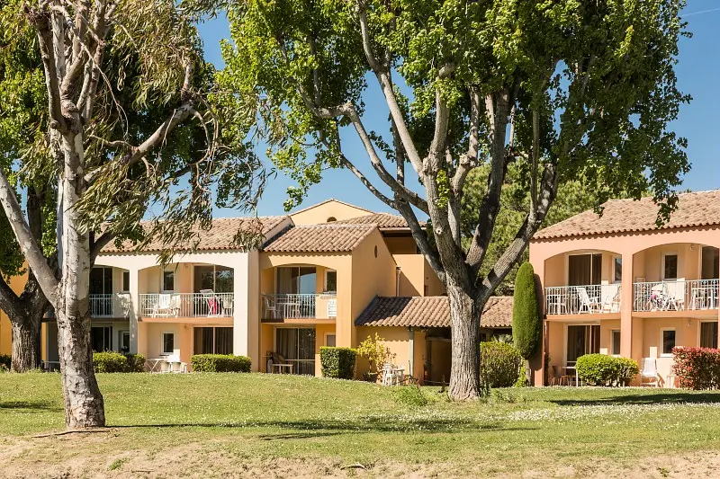 Résidence Les Rives de Cannes Mandelieu - maeva Home