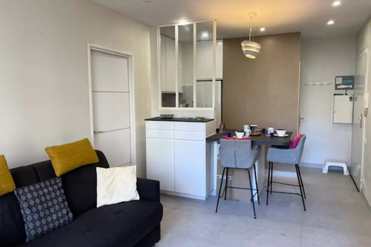 Appartement Pour 2 Avec Balcon, Proche Plage - - Cannes - 1