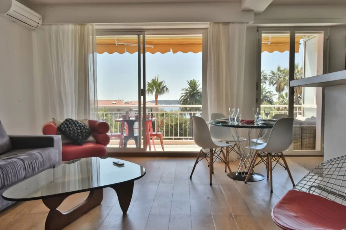 Résidence 2p Avec Terrasse Et Vue Mer à Deux Pas Des Plages