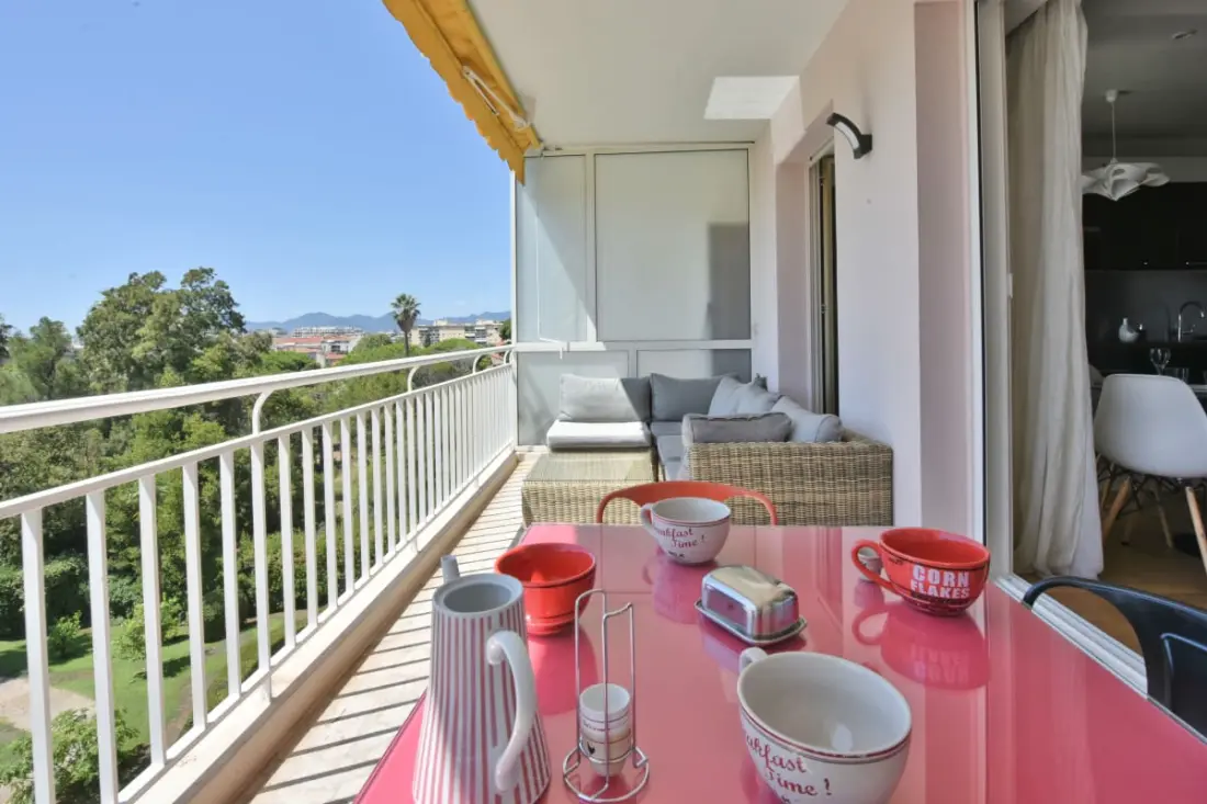 Résidence 2p Avec Terrasse Et Vue Mer à Deux Pas Des Plages