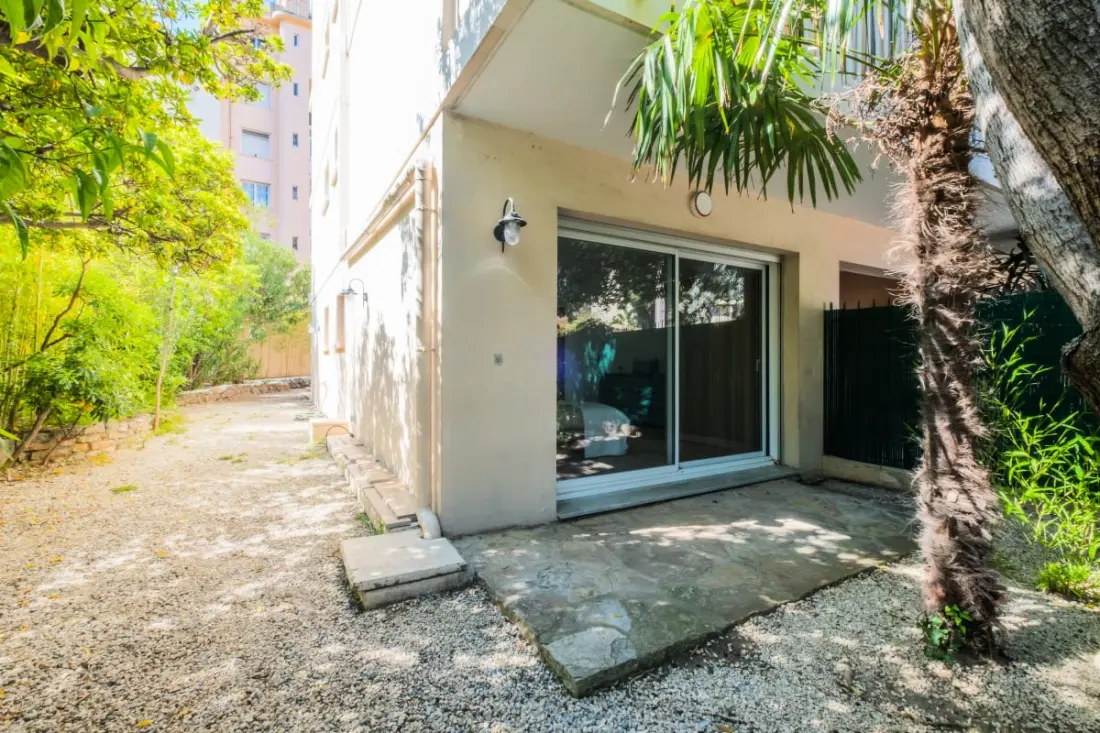 Résidence  3p Avec Jardin Près De La Croisette