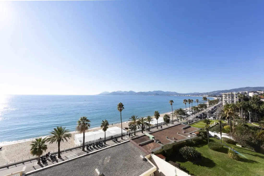 Résidence Appartement 3 Chambres 125 M2 Avec Vue Exceptionnelle Face à La Mer
