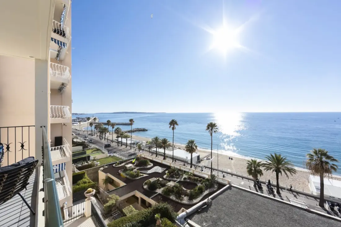 Résidence Appartement 3 Chambres 125 M2 Avec Vue Exceptionnelle Face à La Mer