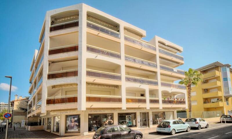 Résidence Le Verdi - T2 Avec Climatisation Et Parking Dans Le Centre De Cannes - - Cannes - 9