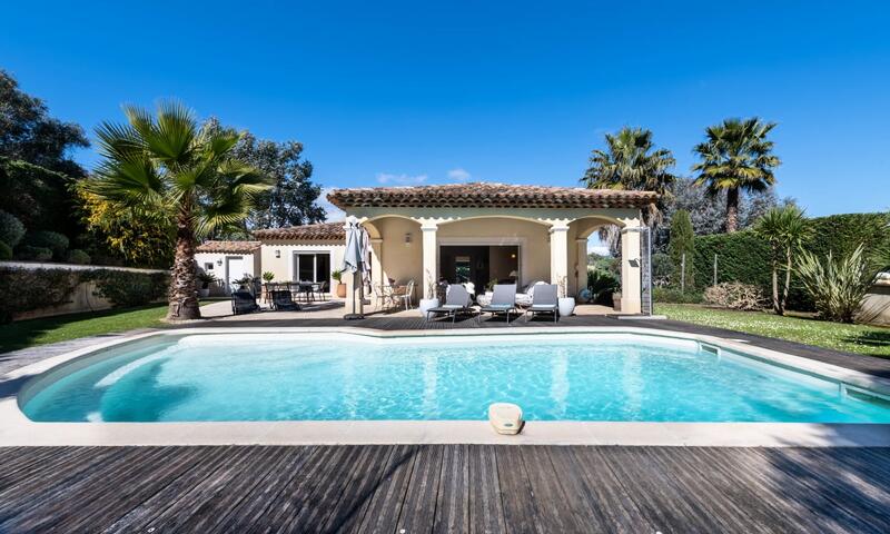 Résidence Villa Avec Piscine – 10min Centre Cannes - - Cannes - 1