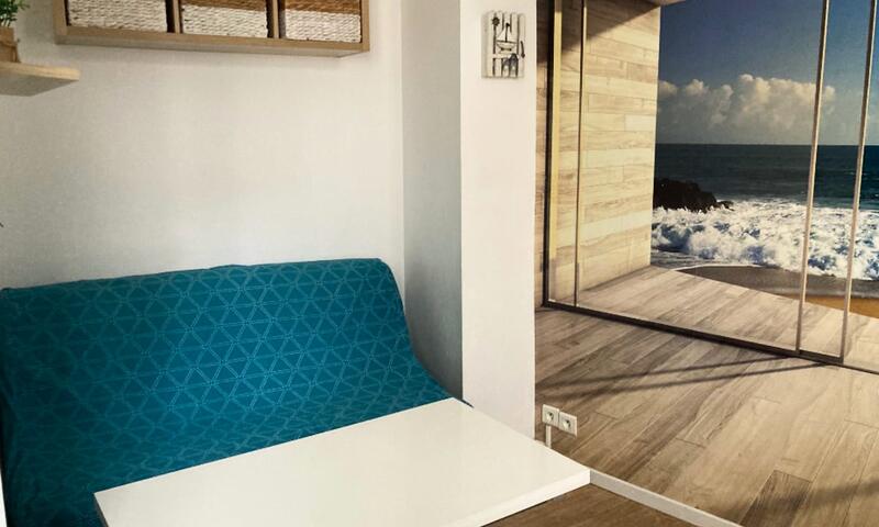 Studio De 18 M² Avec Terrasse à Cannes La Bocca - - Cannes - 1