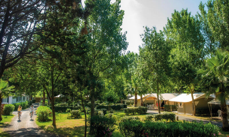 Camping Parc des Sept Fonts - Cap d'Agde - 13