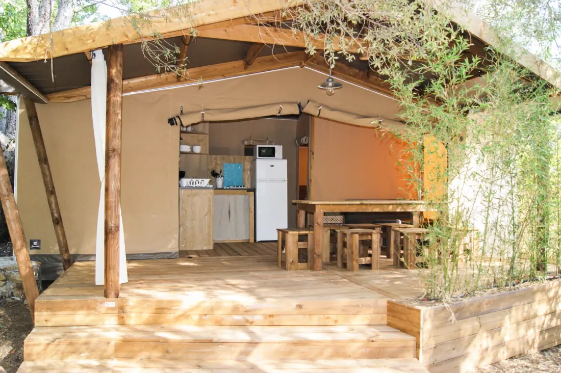 Camping Le BeauVezé 4 étoiles★★★★