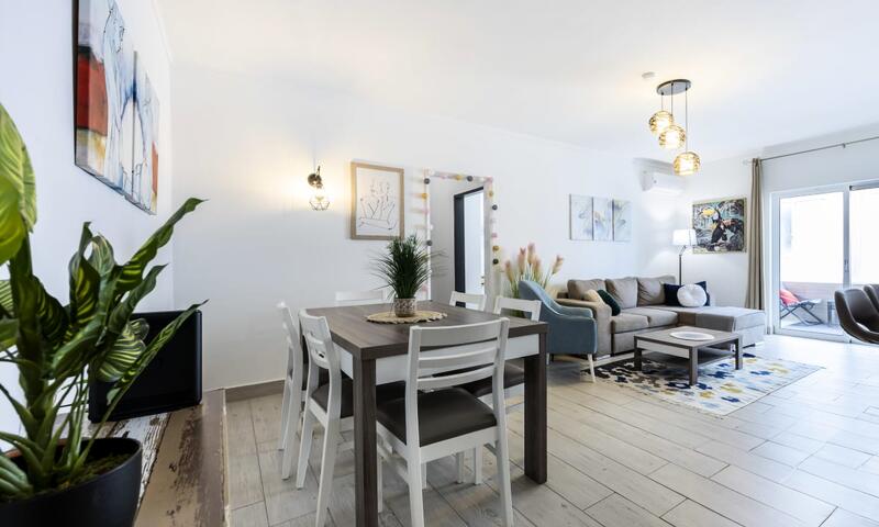 Condo Rénové Au Bord De La Piscine - Au Coeur De Carvoeiro ! - - Carvoeiro - 2