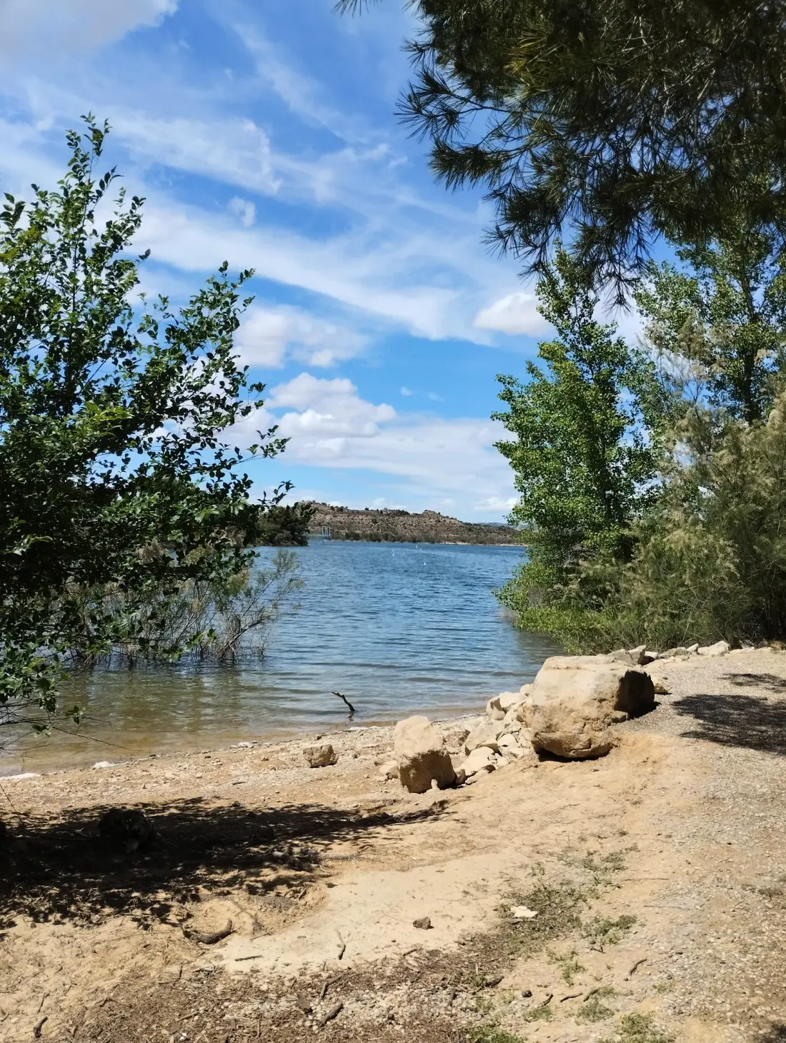 TAIGA Lake Caspe