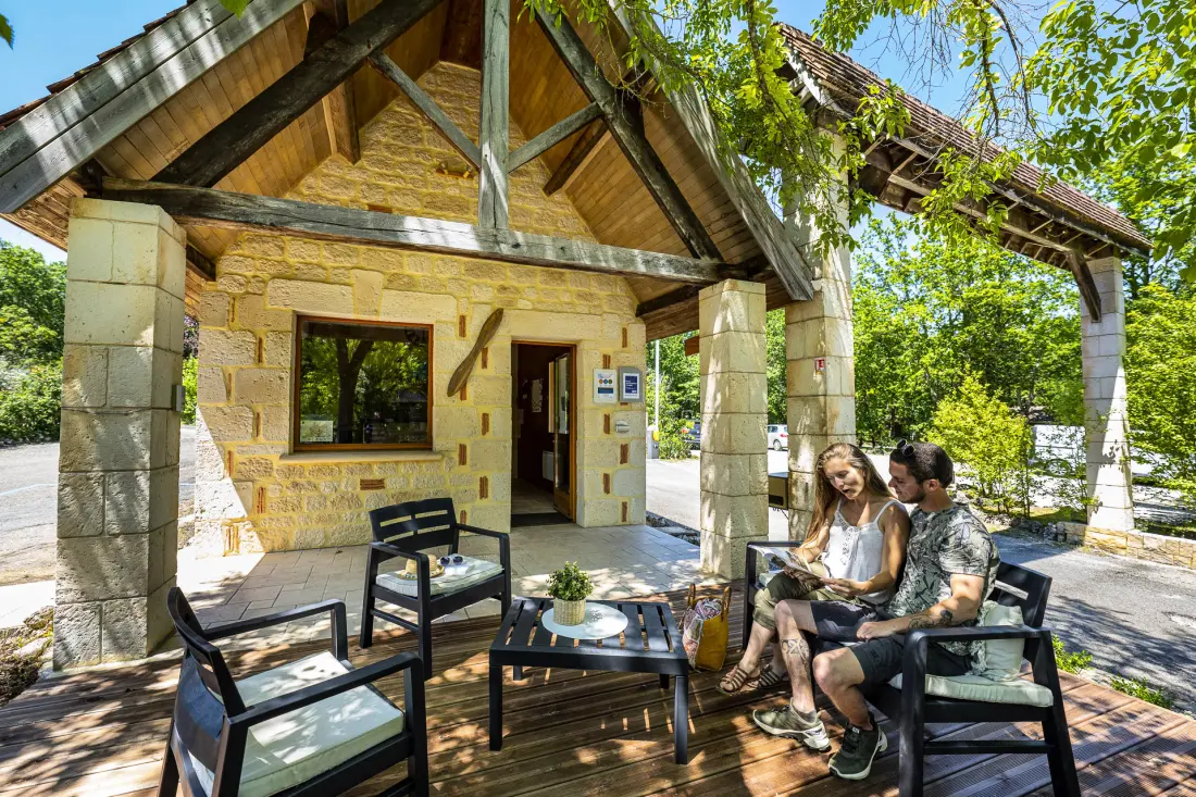 Camping Romanée Le Lou Castel4 étoiles★★★★