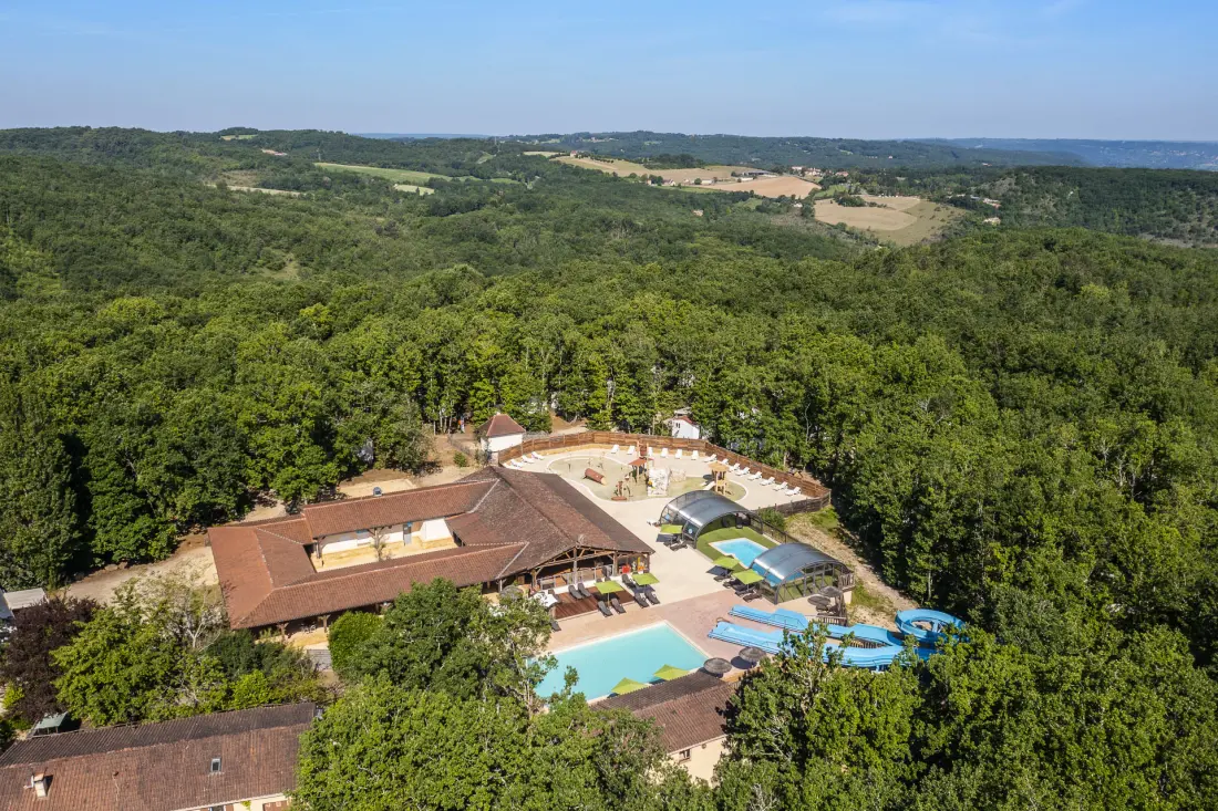 Camping Romanée Le Lou Castel4 étoiles★★★★