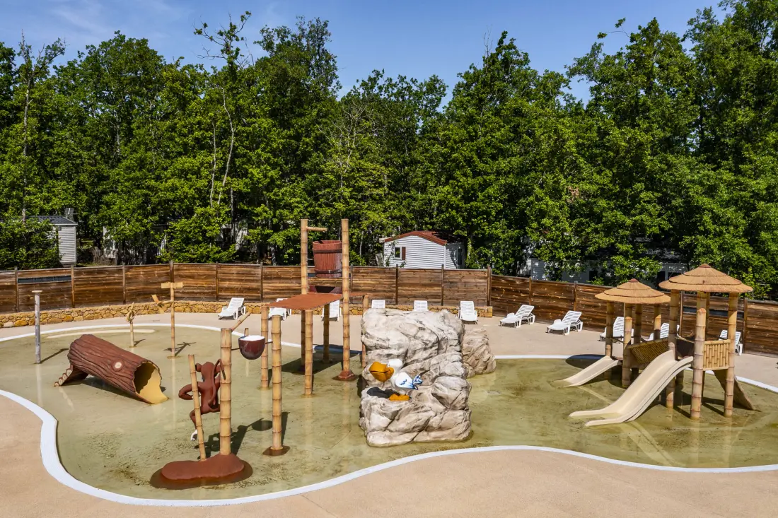 Camping Romanée Le Lou Castel4 étoiles★★★★