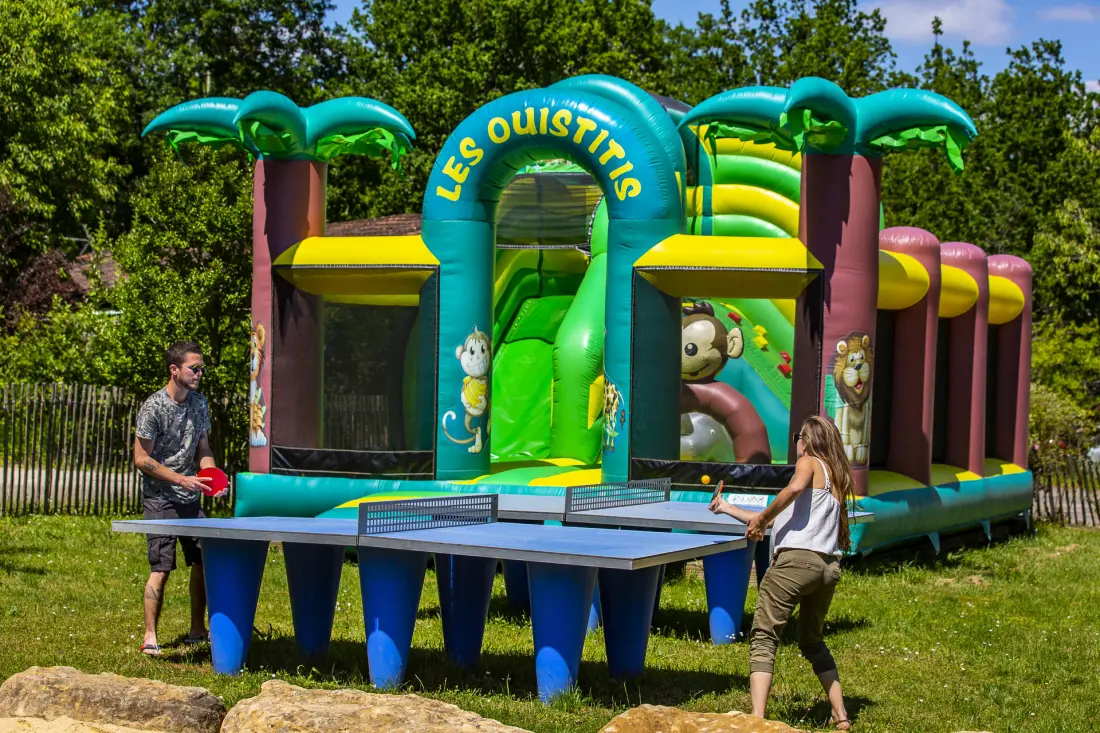 Camping Romanée Le Lou Castel4 étoiles★★★★