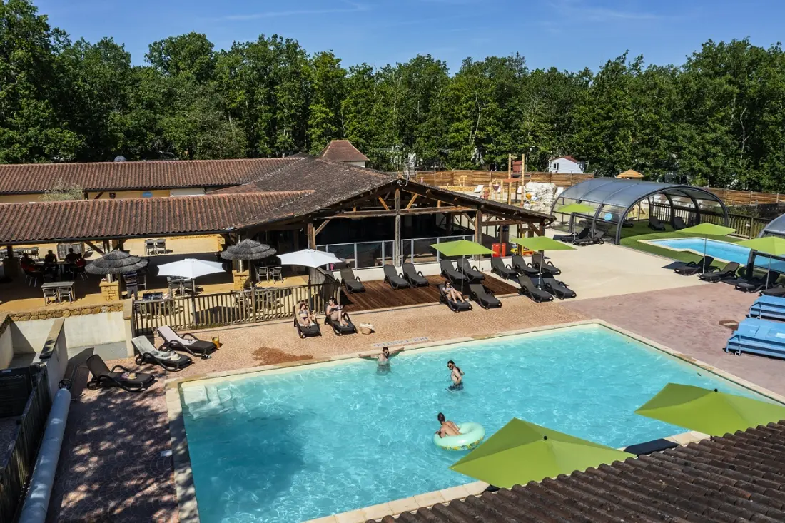 Camping Romanée Le Lou Castel4 étoiles★★★★