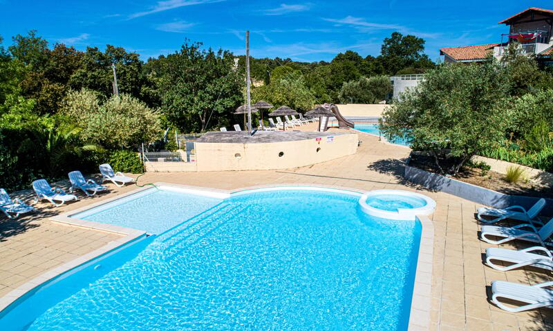 Flower Camping le FONDESPIERRE *** - Castries - 1