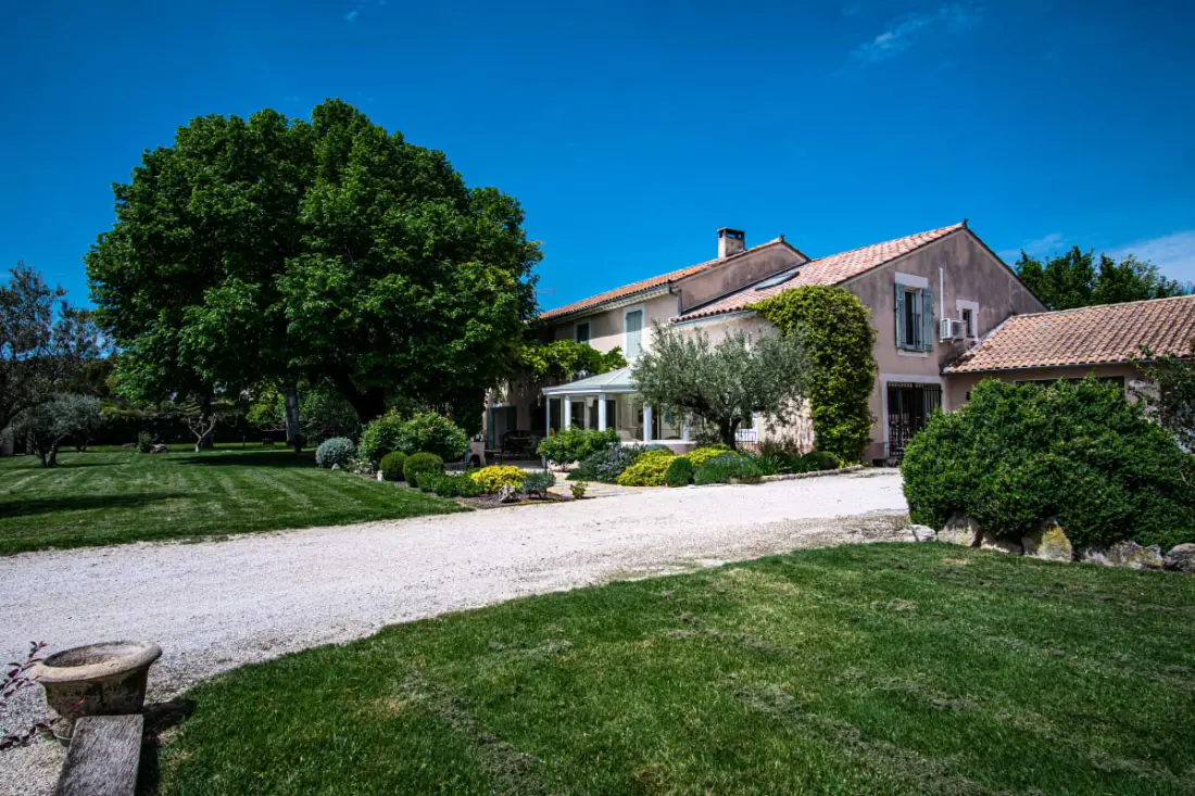 Superbe Mas Entre Alpilles Et Luberon