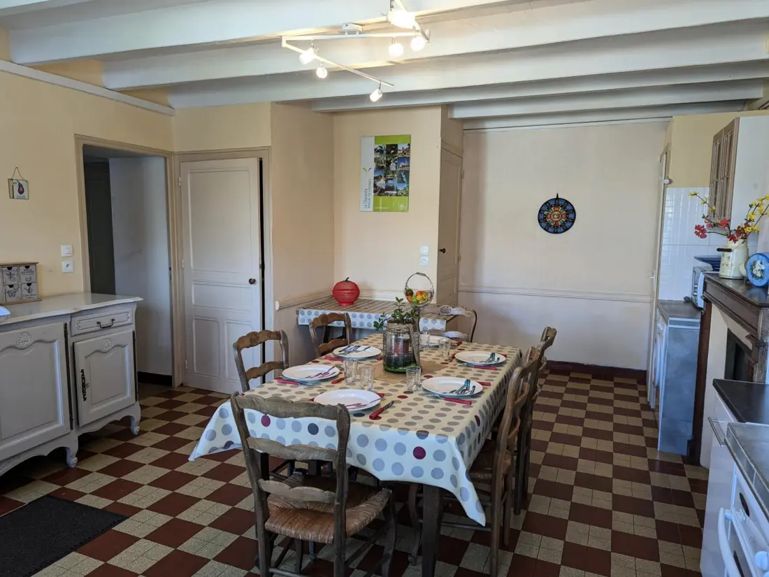 Maison de Vacances CELLEFROUIN