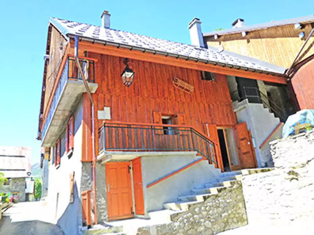 Chalet Col de la Madeleine