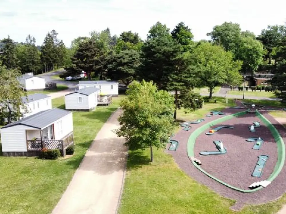 Camping Chanset 3 étoiles★★★