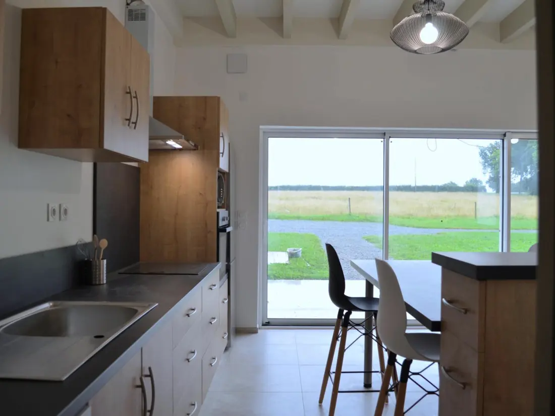 Maison de Vacances CHALAIN-LE-COMTAL 2