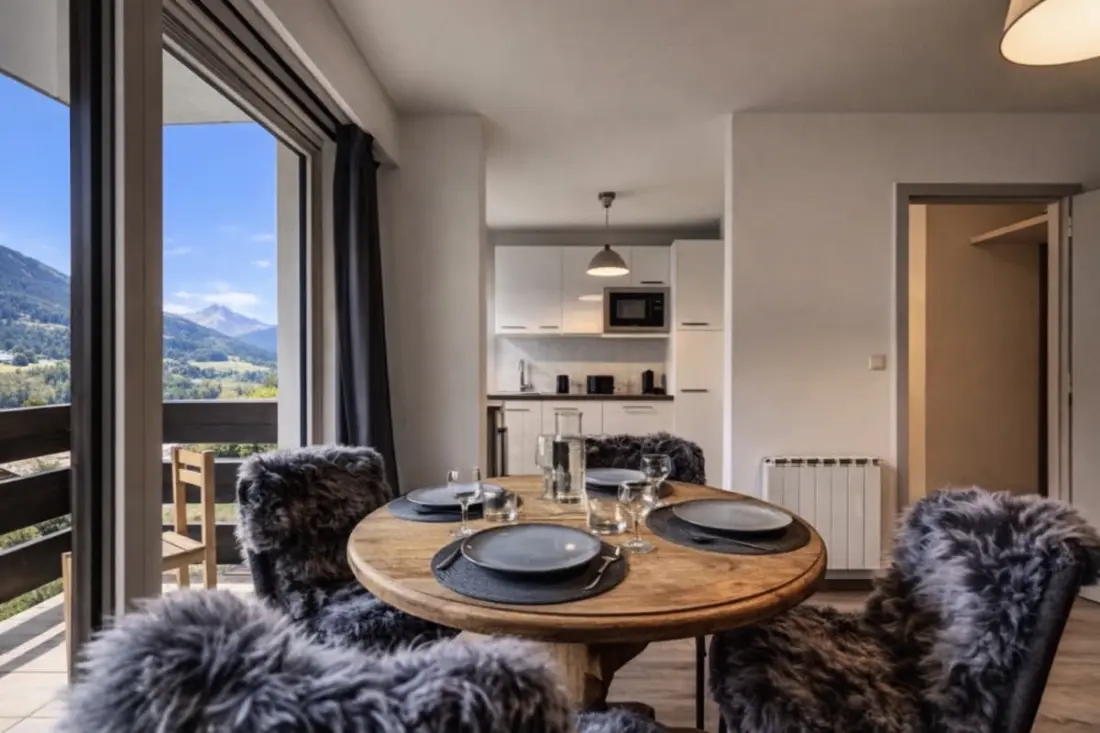 Appartement Avec Balcons Au Pied Des Pistes