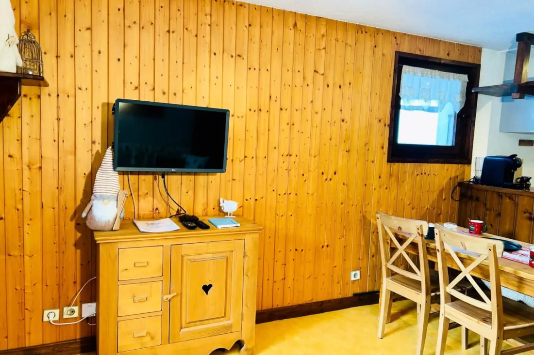 Cosy Avec Jardin, Parking Et Vue Mont-blanc