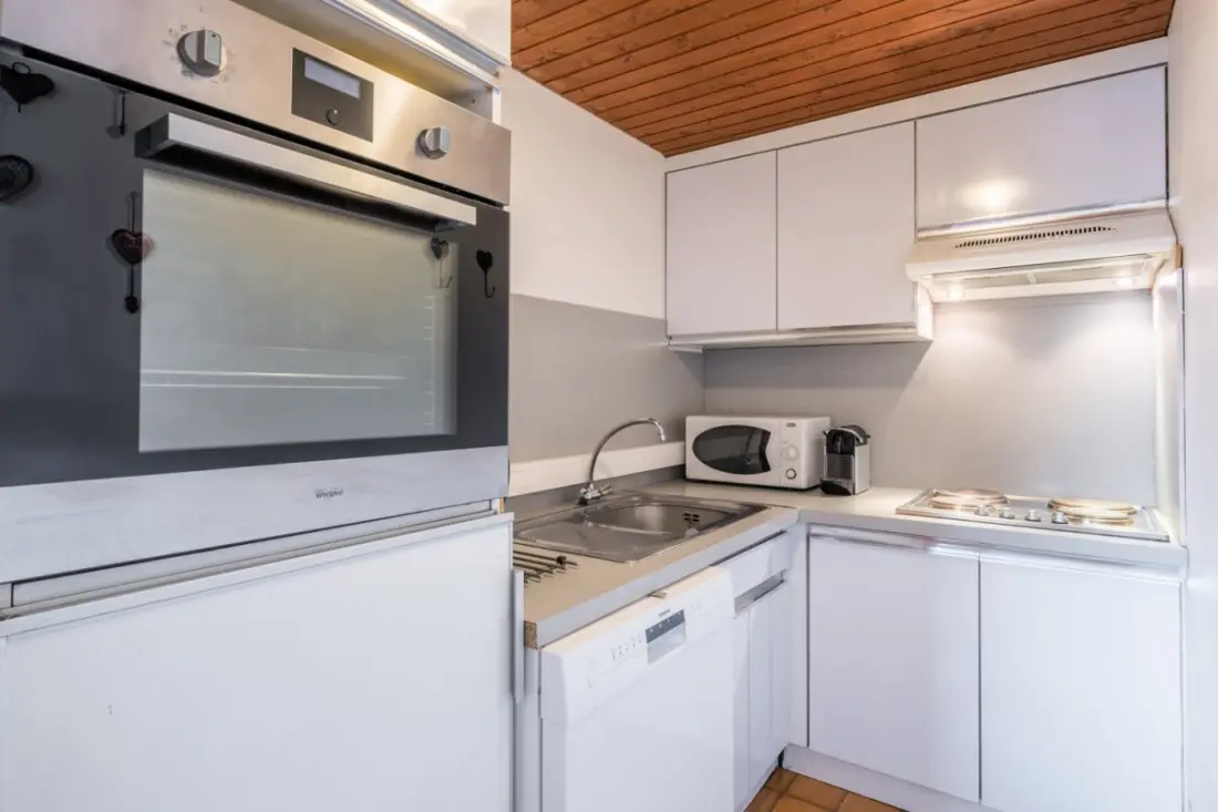 Appt Savoyard Avec Vue Montagne | Parking + Balcon