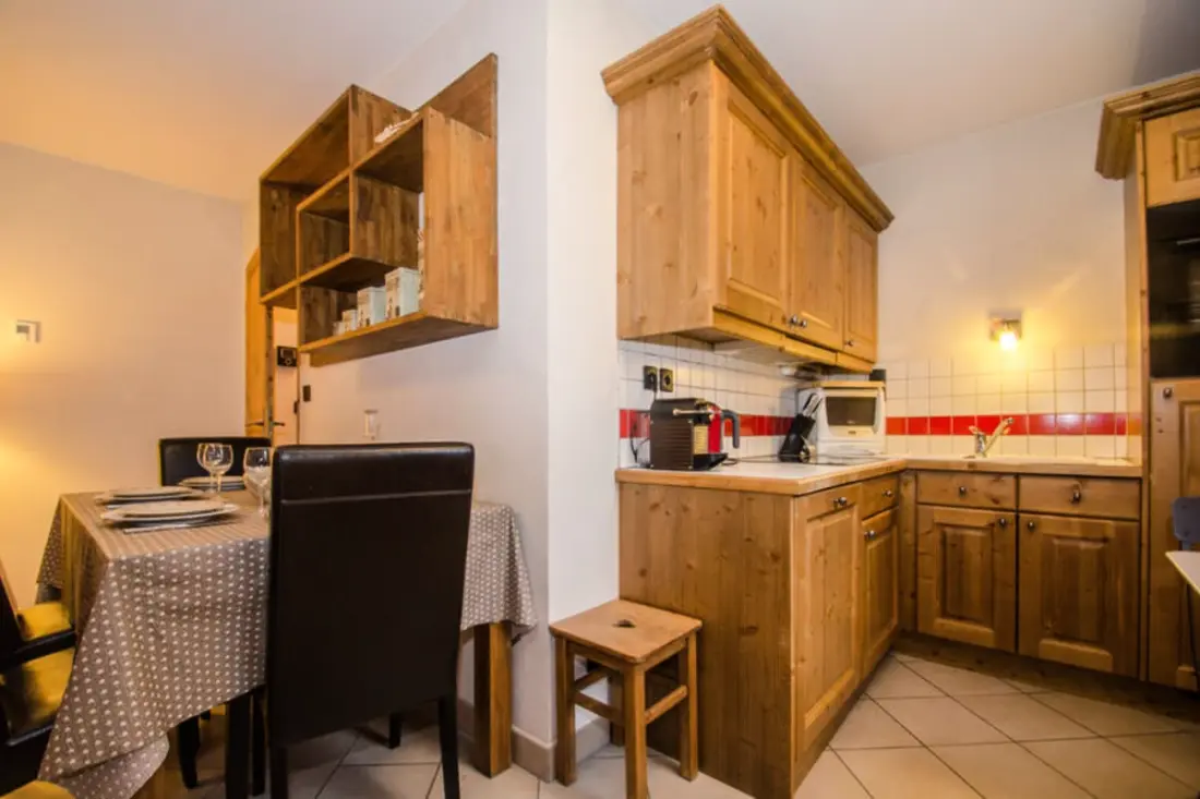 Appt Avec Balcon Et Parking Au Coeur De Chamonix