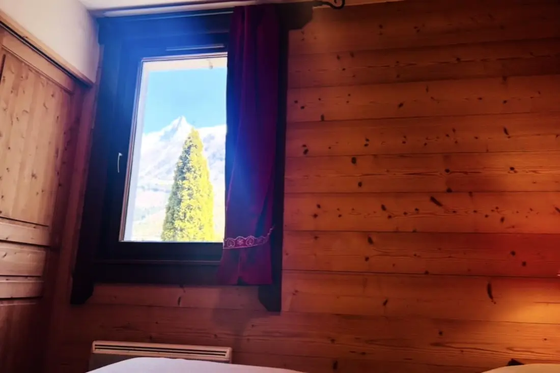 Appt Avec Balcon Et Parking Au Coeur De Chamonix