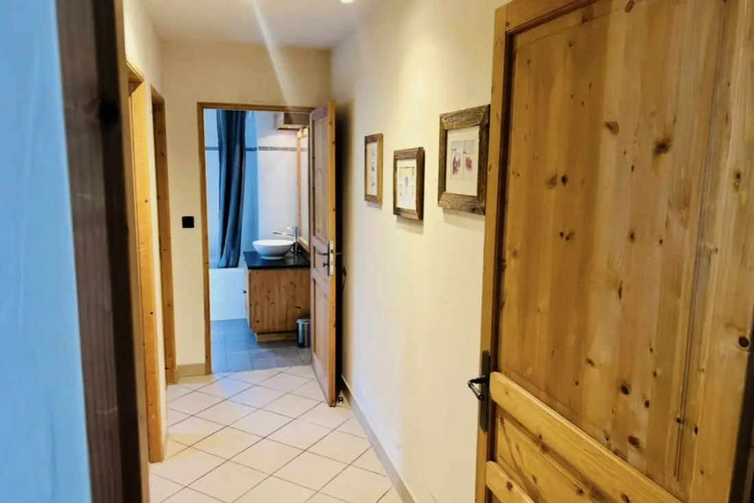 Appt Avec Balcon Et Parking Au Coeur De Chamonix